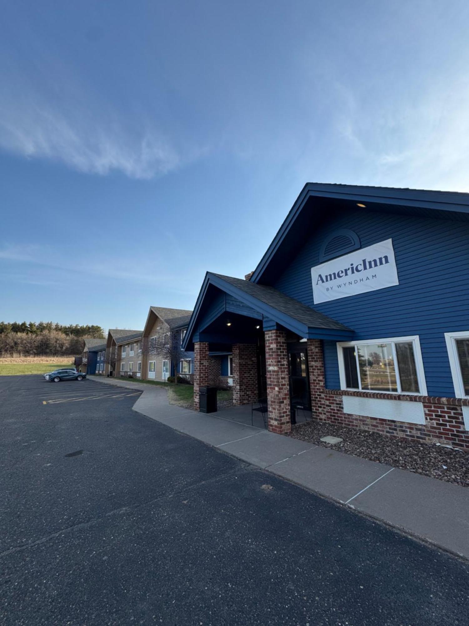 Americinn By Wyndham Baldwin Exterior photo
