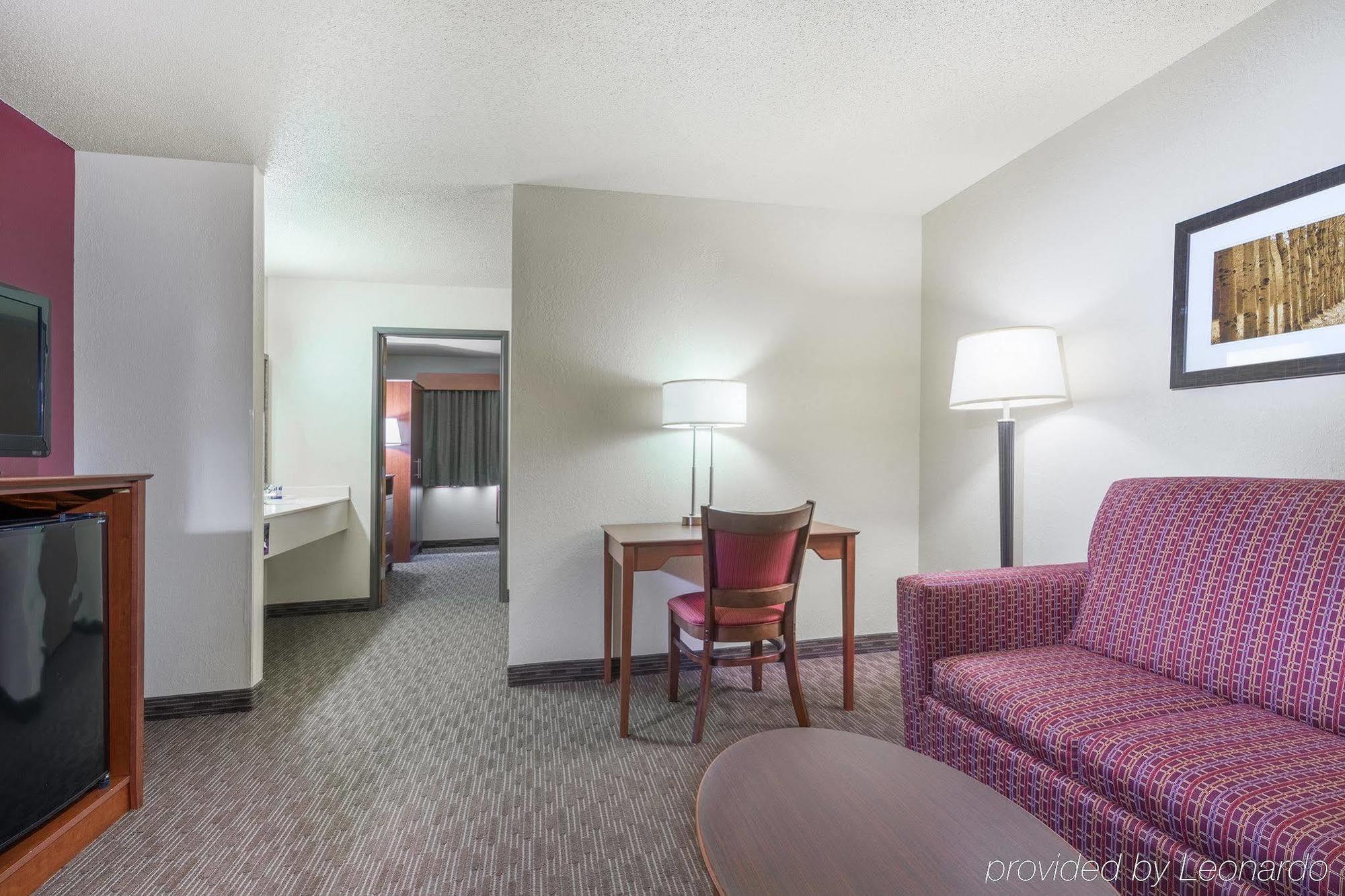 Americinn By Wyndham Baldwin Exterior photo